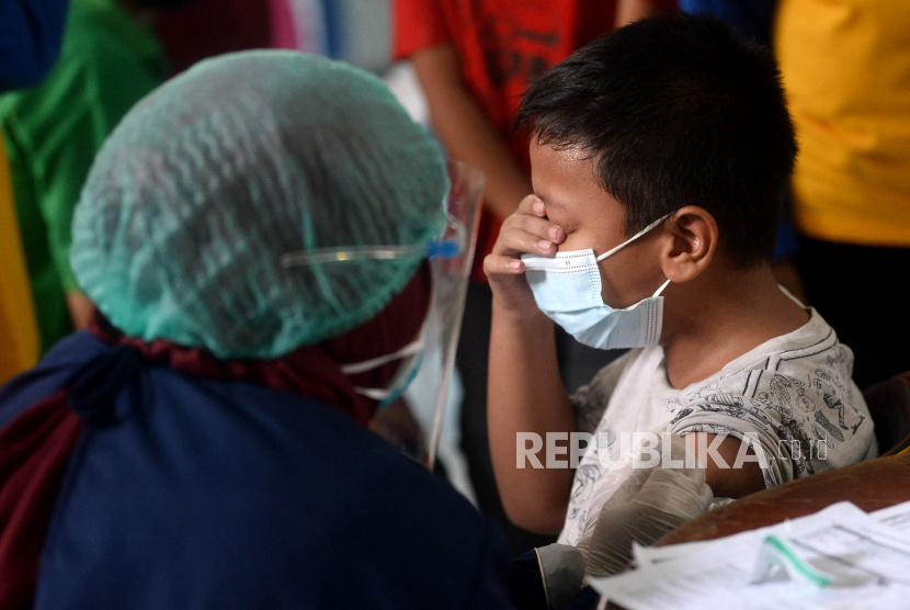 Pemerintah Kota Tangerang Selatan (Tangsel) terus mengintensifkan kegiatan vaksinasi Covid-19 bagi warga Tangsel.