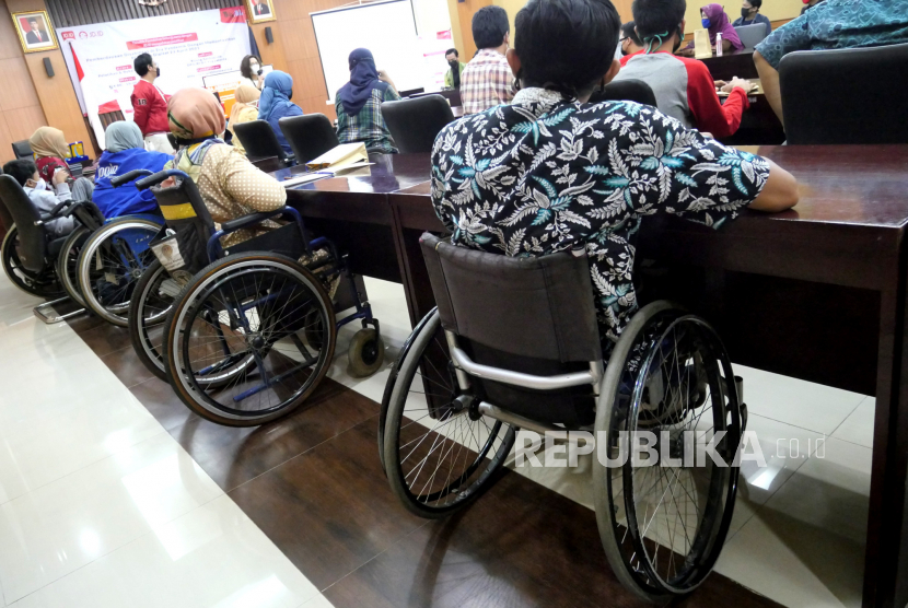 Warga penyandang disabilitas mengikuti pelatihan usaha di Yogyakarta (ilustrasi).
