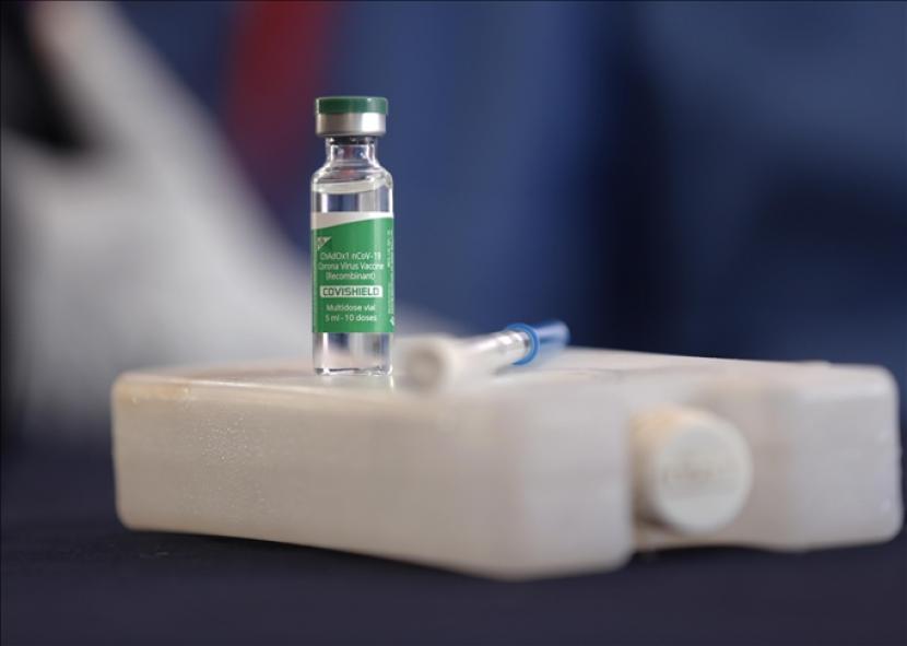 Badan regulator obat Australia pada Jumat (19/3) mengumumkan bahwa negara itu akan terus menggunakan vaksin AstraZeneca.