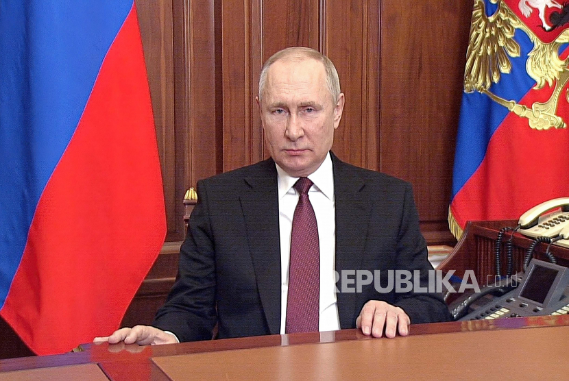 Presiden Rusia Vladimir Putin mengungkapkan bahwa dia belum memutuskan apakah akan menghadiri KTT G20 di Bali
