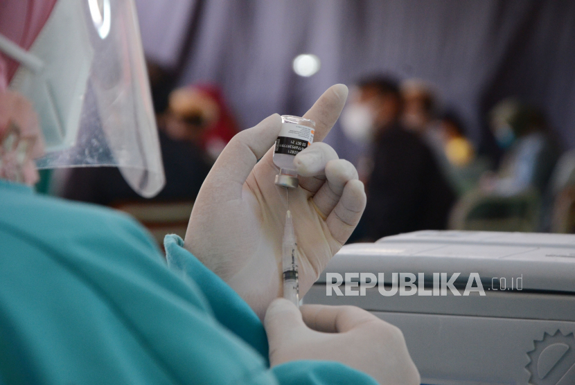 Kalimantan Selatan, belum pastikan kembali jadwal distribusi vaksin.