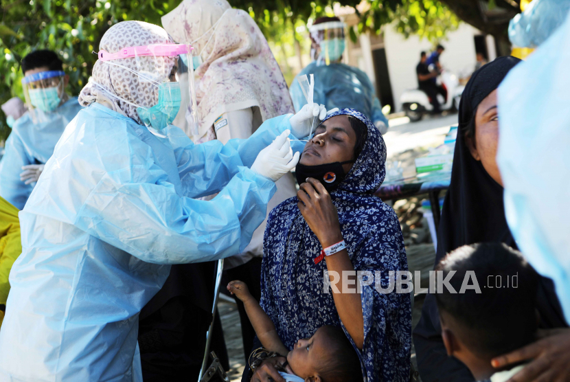 Pejabat Dinas Kesehatan Kalimantan Selatan mengatakan, penularan COVID-19 sudah sangat melandai di wilayah provinsi setempat karena tinggal satu pasien yang masih dirawat, yakni dari Kabupaten Banjar.
