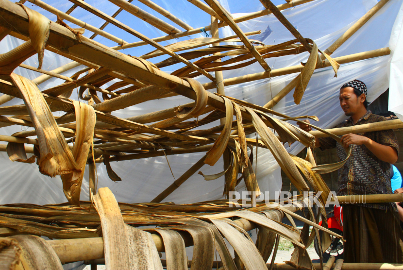 Dari Pelepah Pisang yang Dibuang, UMKM Kebumen Ini Tembus Amerika