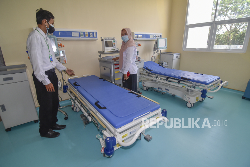 Rumah Sakit Umum Daerah (RSUD) Kota Mataram, Provinsi Nusa Tenggara Barat, akan mengalihfungsikan ruang isolasi pasien COVID-19 menjadi ruang isolasi penyakit infeksi menular. 