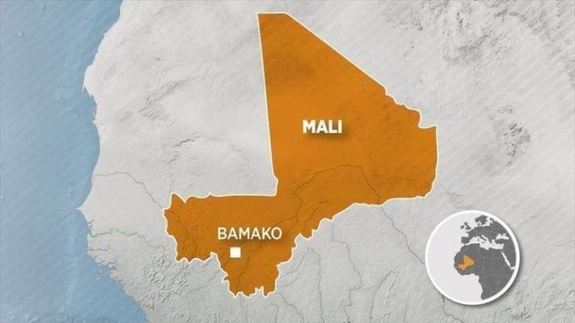 Mali memerangi pemberontakan terkait al-Qaeda dan kelompok teror Daesh sejak 2012.