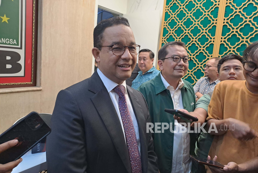 Capres 01 Anies Baswedan saat bertandang ke DPP PKB, Jakarta Pusat, Senin (22/4/2024) malam. 