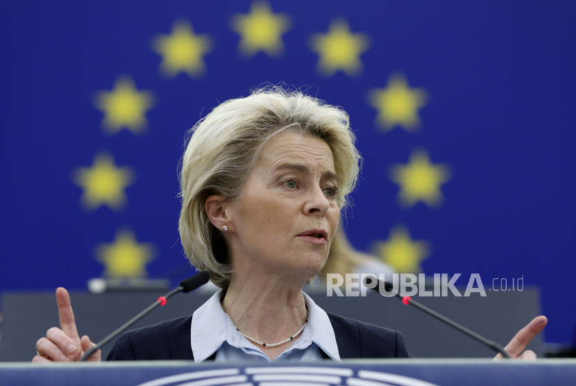 Presiden Komisi Eropa Ursula von der Leyen mengatakan, Rusia menggunakan gas alam sebagai alat memeras.