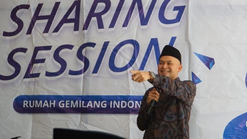 Kunjungan Rektor Idaqu ke Rumah Gemilang Indonesia