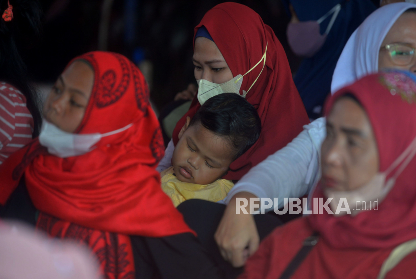 Ibu dan anak (ilustrasi). Pemerintah Kabupaten Maluku Tenggara di Provinsi Maluku optimistis bisa mencapai target penurunan angka kasus stunting yang ditetapkan oleh pemerintah pusat.