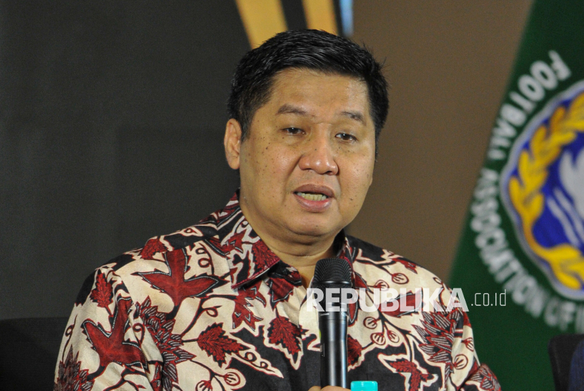 Menteri Perumahan dan Kawasan Permukiman (PKP) Maruarar Sirait (Ara) mencabut ide rumah subsidi yang diperkecil. 