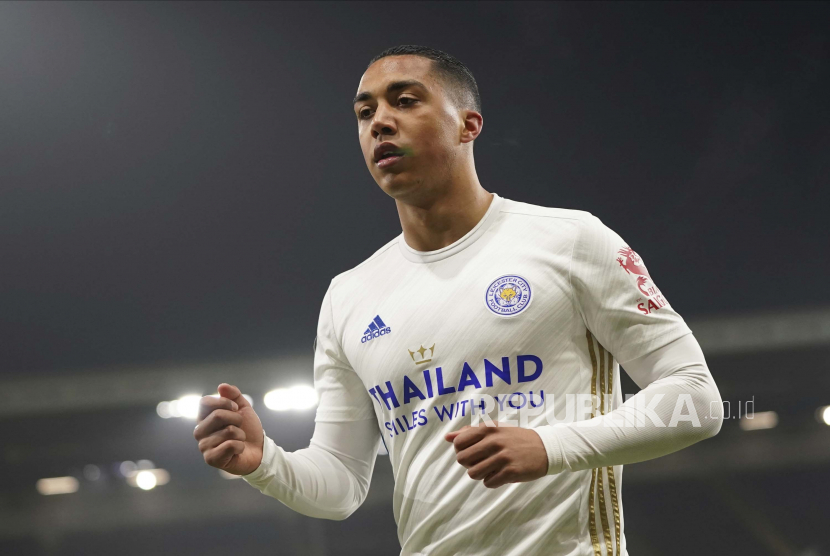 Pemain Leicester City Youri Tielemans.