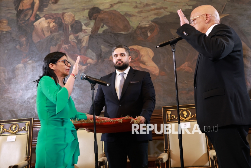 Momen Delcy Rodriguez Dilantik Jadi Presiden Sementara Venezuela Gantikan Maduro