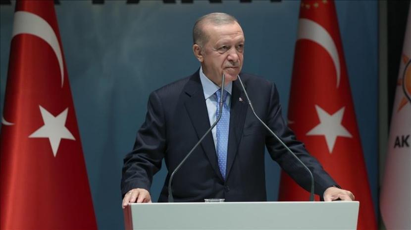 Presiden Turki Recep Tayyip Erdogan pada Selasa (27/9/2022) mengecam keras negara-negara Eropa yang melindungi kelompok-kelompok teroris, termasuk PKK dan FETO.