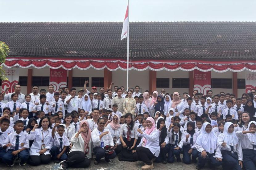 Siswa Sekolah Rakyat akan menerima laptop pada bulan September: Wapres Gibran.