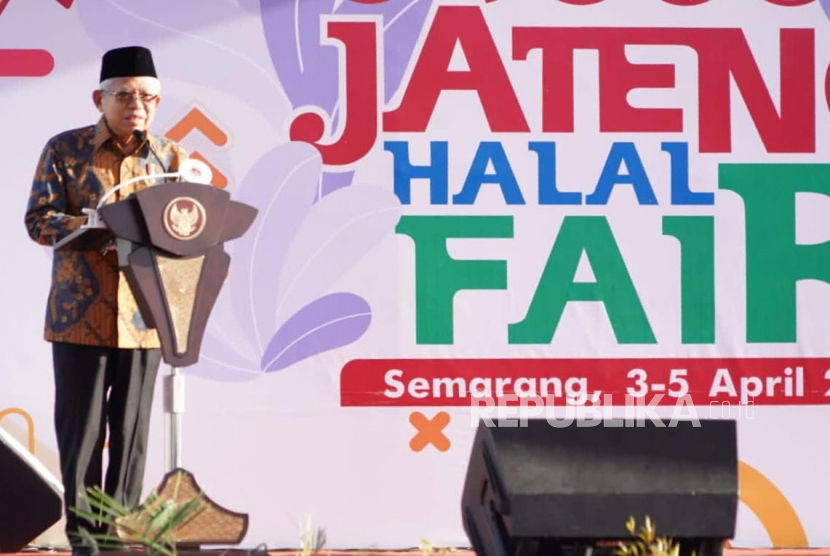 Wakil Presiden (Wapres), Ma'ruf Amin, membuka Jateng Halal Fair.