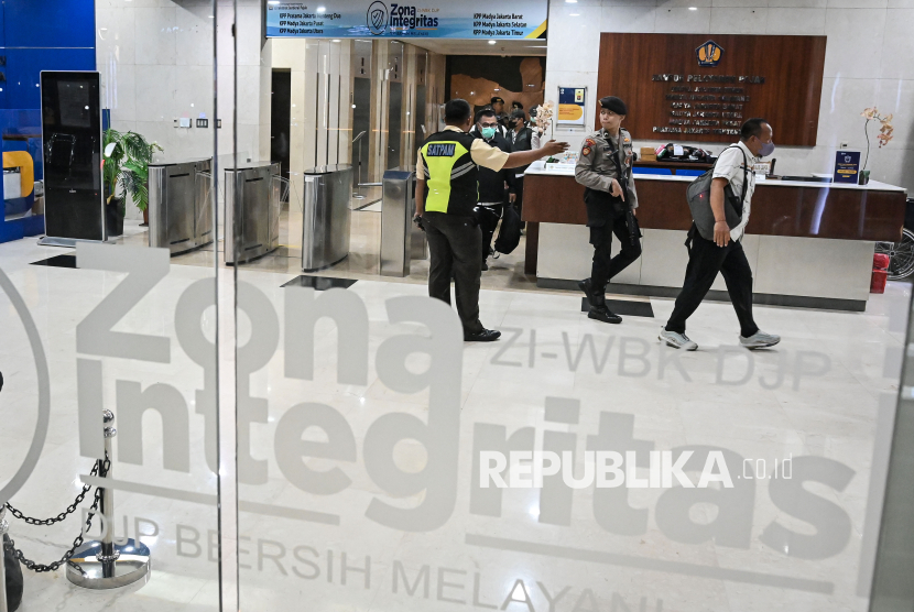 Kantor Pelayanan Pajak Madya Jakarta Utara Digeledah KPK