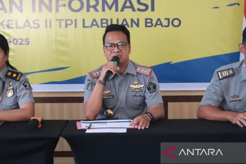 Kantor Imigrasi Labuan Bajo Lampaui Target PNBP 2025 Hingga Rp9 Miliar