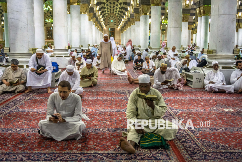 Berburu Pahala ke Masjid Nabawi, Raudhah dan Quba
