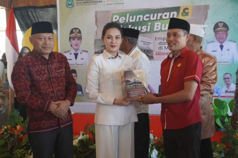 Maluku Utara Luncurkan Buku Empat Kesultanan dan Peradaban