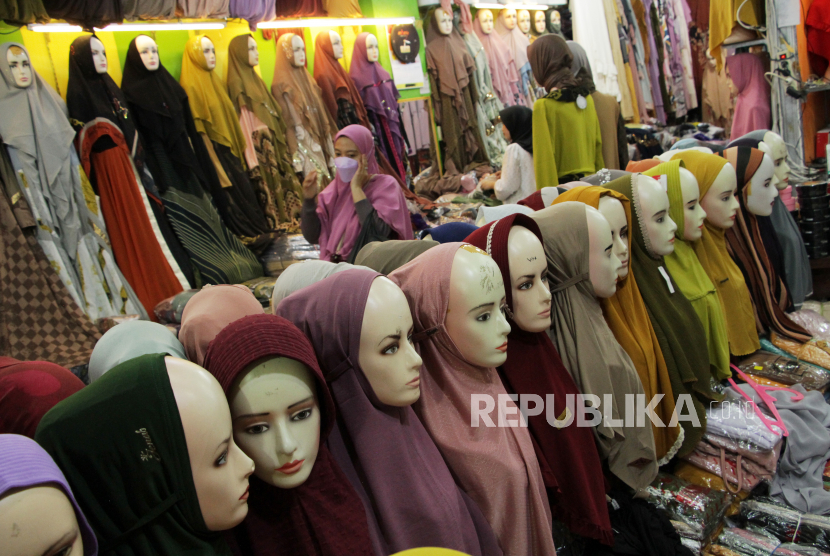 Pasar Butung Makassar (ilustrasi). Pasar ini sudah mulai dipadati pembeli meski Lebaran masih sepekan lebih.