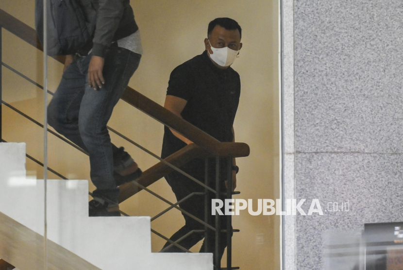 Terjaring OTT, Bupati Ponorogo Jalani Pemeriksaan di Gedung KPK