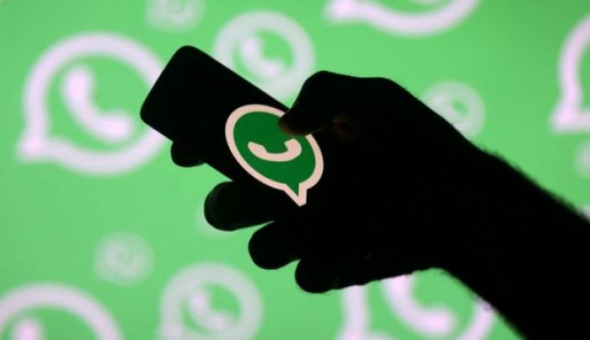 Bakal Terhubung dengan Messenger Rooms, WhatsApp Siap Tantang Zoom!. (FOTO: BBC)