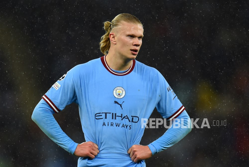 Erling Haaland of Manchester City reacts during the UEFA Champions League quarter final 1st leg match between Manchester City and Bayern Munich in Manchester, Britain, 11 April 2023.  