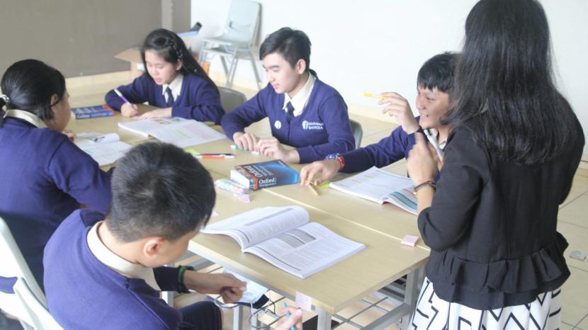 Bagaimana Mengajar Project-Based Learning dengan Keluaran Call to Action (CTA)