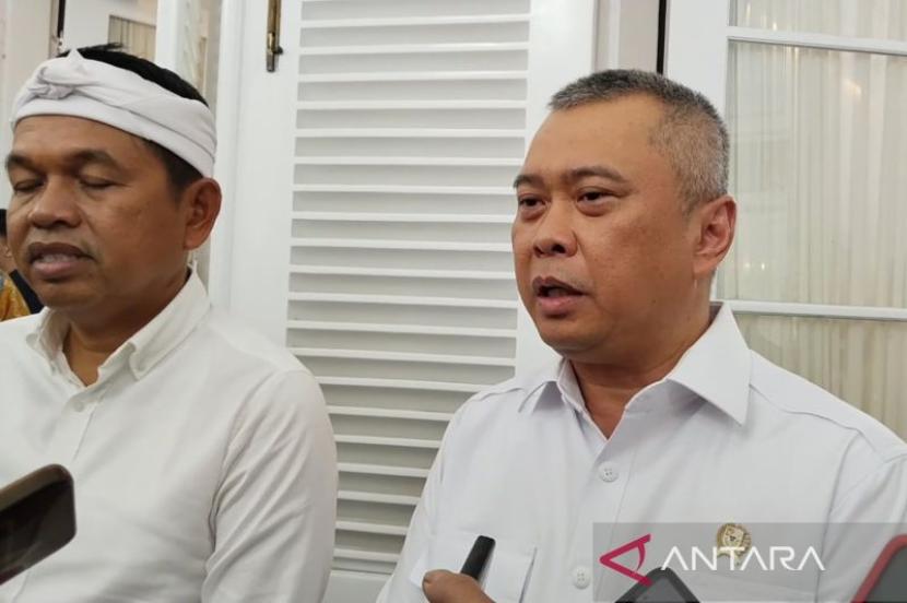 MoU transportasi Jabar fokus reaktivasi KA-optimalisasi Kertajati.