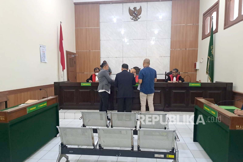 Sidang gugatan Panji Gumilang pada Gubernur Jawa Barat, Ridwan Kamil perdana digelar di Pengadilan Negeri Bandung Kelas IA Khusus, Selasa (15/8/2023).