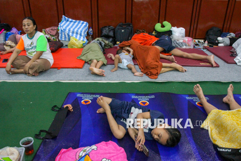 Aula DPRD Kudus Difungsikan untuk Tempat Pengungsian Warga Terdampak Banjir