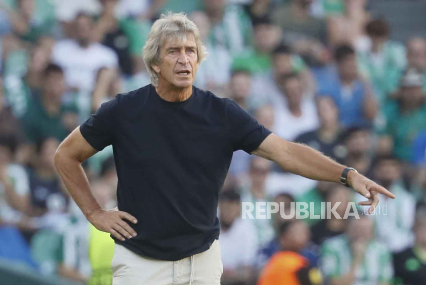 Pelatih Real Betis Manuel Pellegrini.