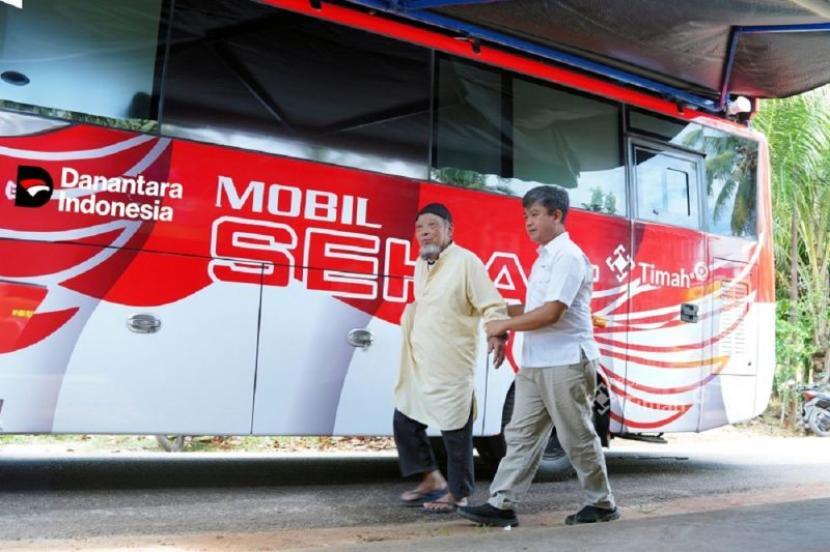 Ratusan Warga Kebintik ikuti layanan kesehatan gratis.