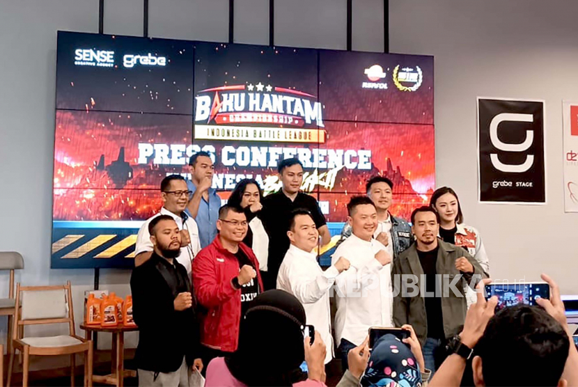 Jumpa Pers 'Baku Hantam Championship Session 3', di Grebe Lippo Mall Puri, Jakarta Barat, Senin (3/7/2023). 