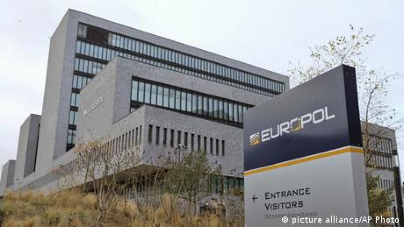 Europol Berhasil Tangkap 150 Vendor Darknet 'High Profile'