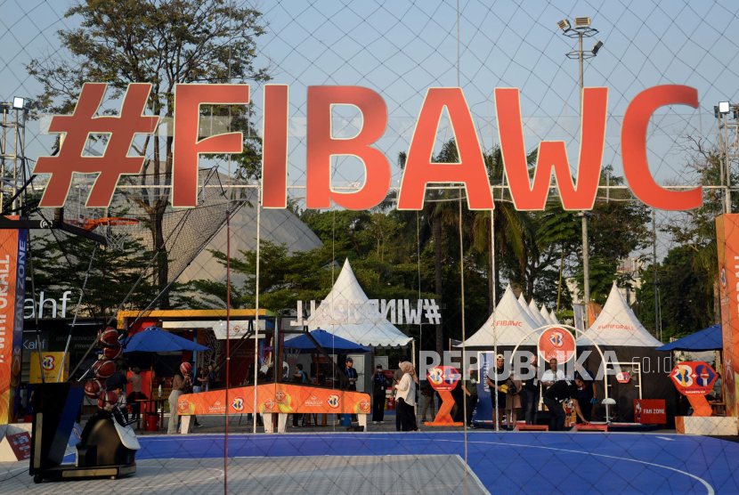 Suasana Fan Zone FIBA World Cup 2023 di Senayan Park, Jakarta, Rabu (23/8/2023).
