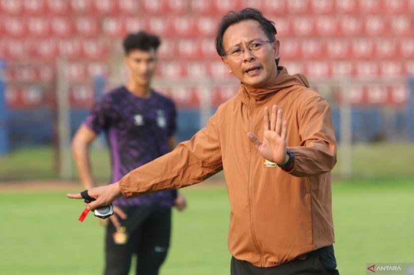 Ong sambut baik laga Persik hadapi Persija digelar di Stadion Manahan.