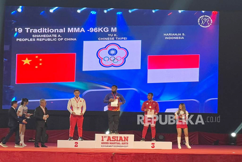 Timnas MMA Indonesia binaan Pengurus Besar Persatuan Tarung Campuran Indonesia (PB Pertacami) sabet satu medali perak dan tiga medali perunggu di Kejuaraan 1st Asian Mixed Martial Arts (AMMA) Championship 2023 di Bangkok. 