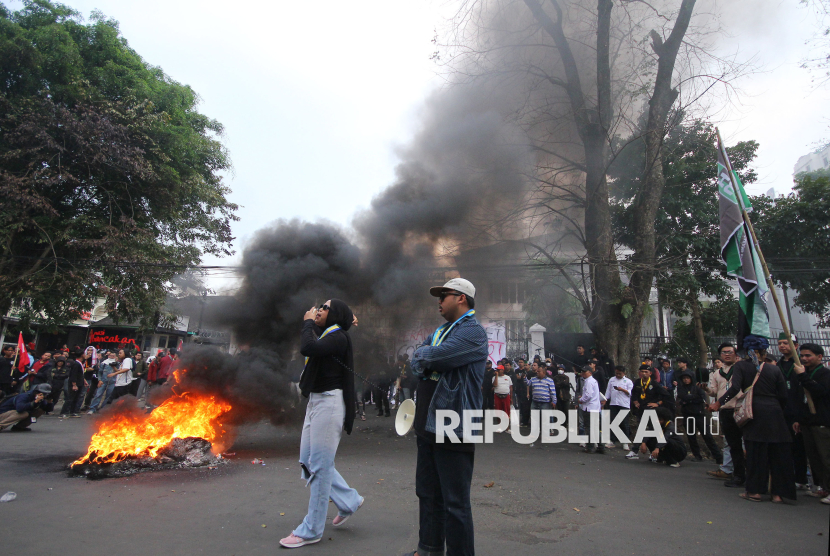 Undip: Jatuhnya Korban Jiwa Selama Demonstrasi Jadi Luka Bangsa