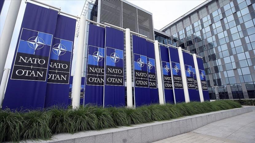 NATO pada Jumat (20/8) mengumumkan penangguhan semua dukungan kepada otoritas Afghanistan 