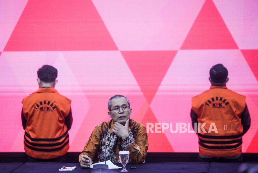 Wakil Ketua KPK Alexander Marwata di Gedung Merah Putih KPK, Jakarta Selatan, Jumat (13/10/2023). 