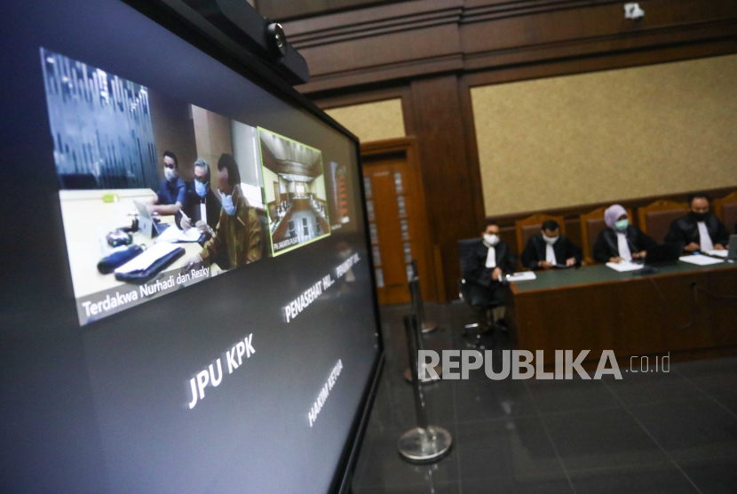 Suasana sidang kasus dugaan suap mantan Sekretaris MA Nurhadi dan Rezky Herbiyono di Pengadilan Tipikor, Jakarta.