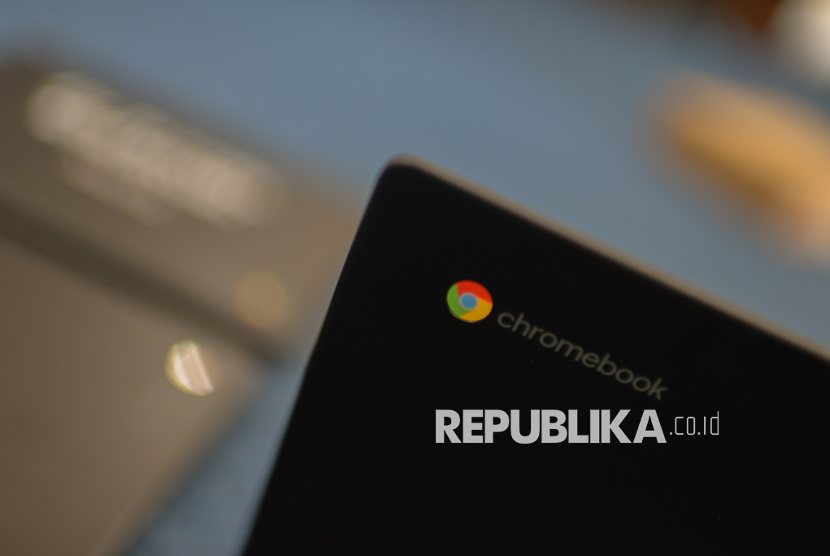 Bantuan Chromebook Kemendikbud.