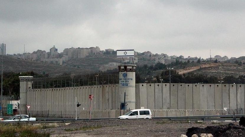 Jumlah warga Palestina yang dihukum penjara seumur hidup oleh Israel melonjak.