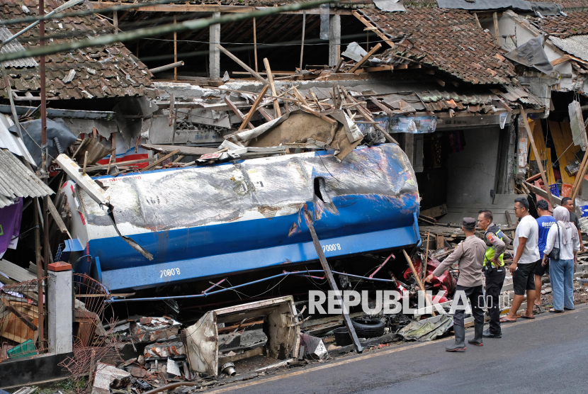 Kecelakaan Maut Truk Pengangkut Solar di Purworejo, Satu Orang Tewas