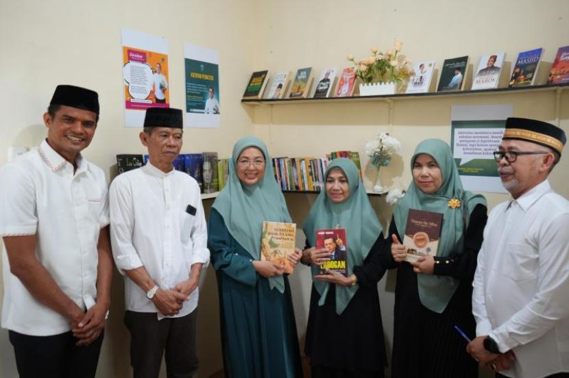 Bunda Literasi Makassar Luncurkan Program 'Satu Masjid Satu Perpustakaan'