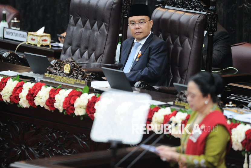 Wakil Ketua DPR Sufmi Dasco Ahmad saat Sidang Paripurna Pembukaan Masa Persidangan I DPR Tahun Sidang 2025-2026 di Gedung Nusantara, Kompleks Parlemen, Jakarta, Jumat (15/8/2025).