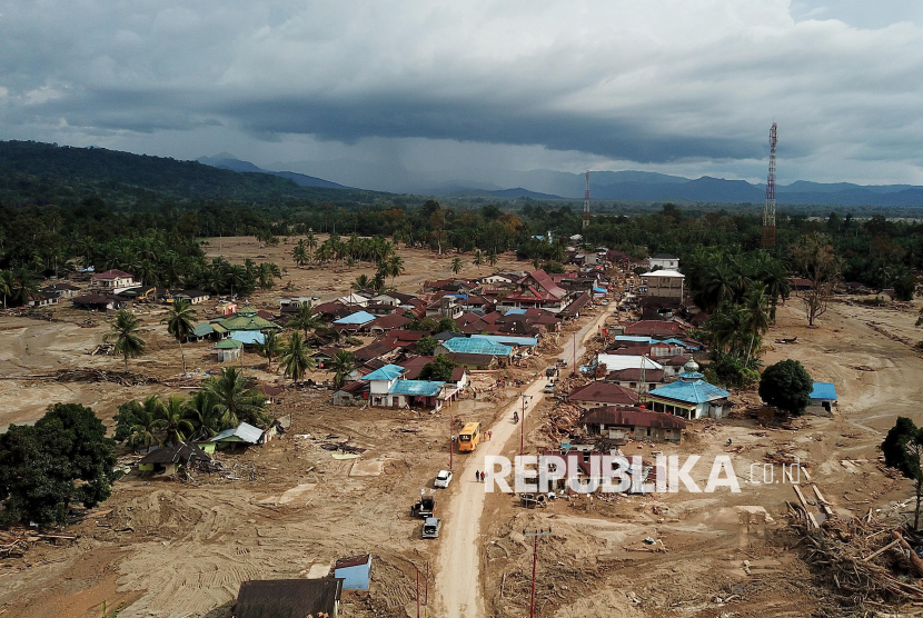 Telusuri Pemicu Banjir, Sejumlah Kades di Tapanuli Bersurat ke Prabowo