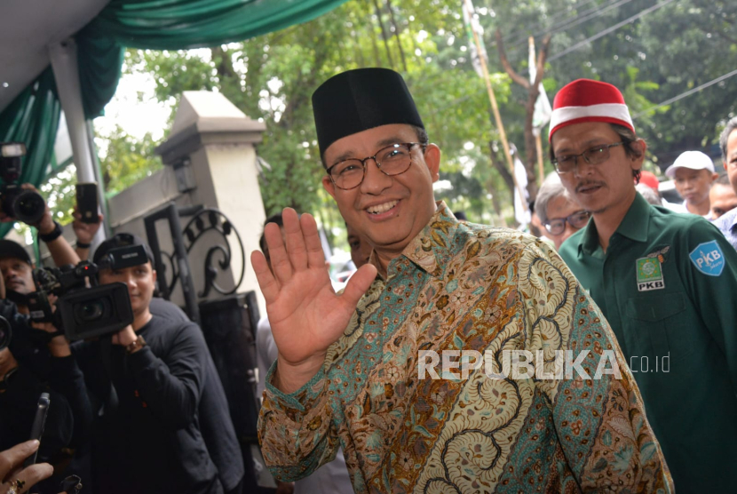  Anies Baswedan saat bersilahturahmi di Kantor DPW PKB DKI Jakarta, Kamis (13/6/2024). Anies menyatakan telah menerima rekomendasi dari DPW PKB Jakarta.