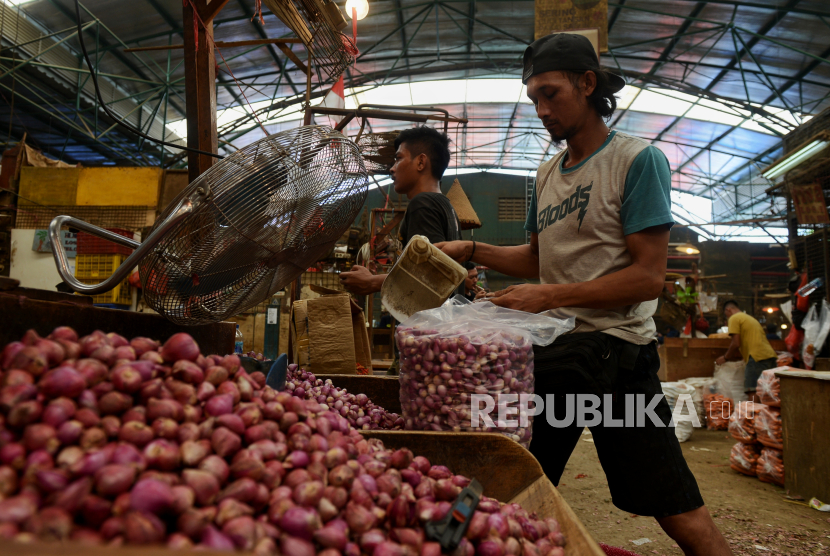 Rata-rata kendala yang dihadapi untuk komoditas bawang merah adalah rendahnya harga saat panen raya. (ilustrasi)